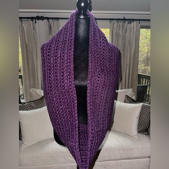 Infinity Scarf - Picture 2 of 2